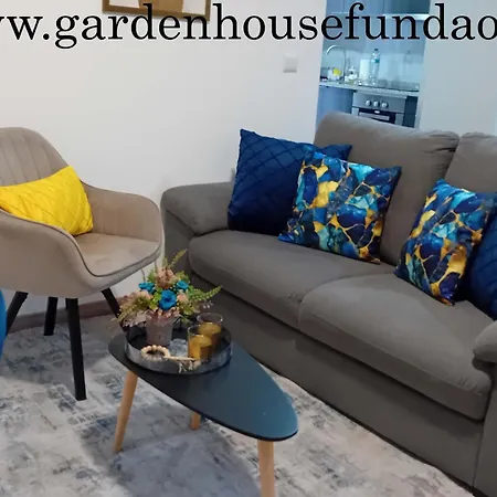 Garden House Fundao Apartment Exterior photo