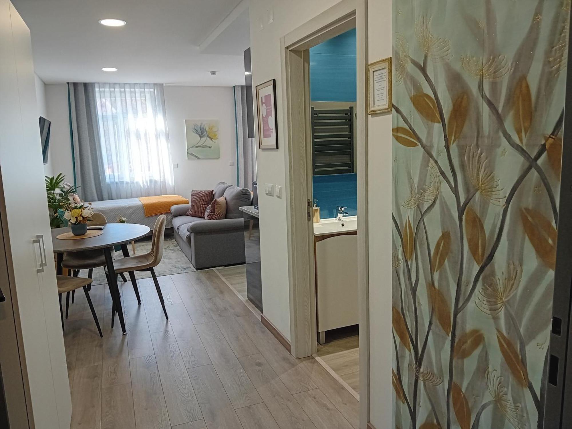 Garden House Apartment